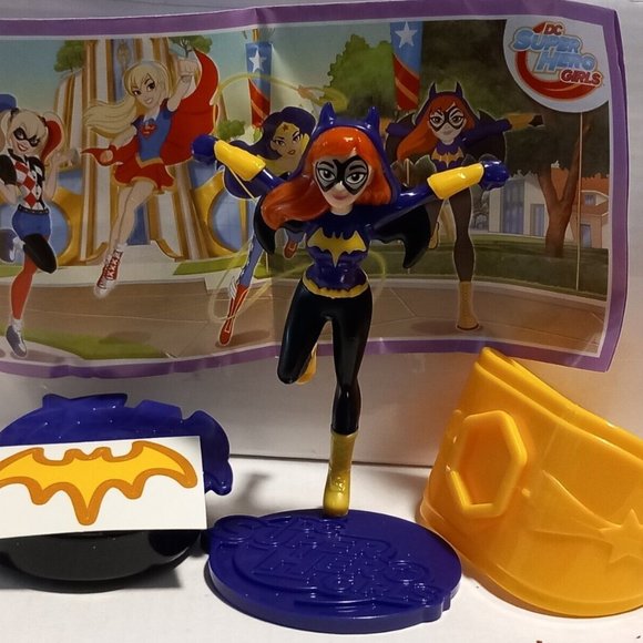 - Kinder Surprise Maxi DC Super Hero Girls Bat Girl Collectible Canada SEB… - Picture 1 of 10